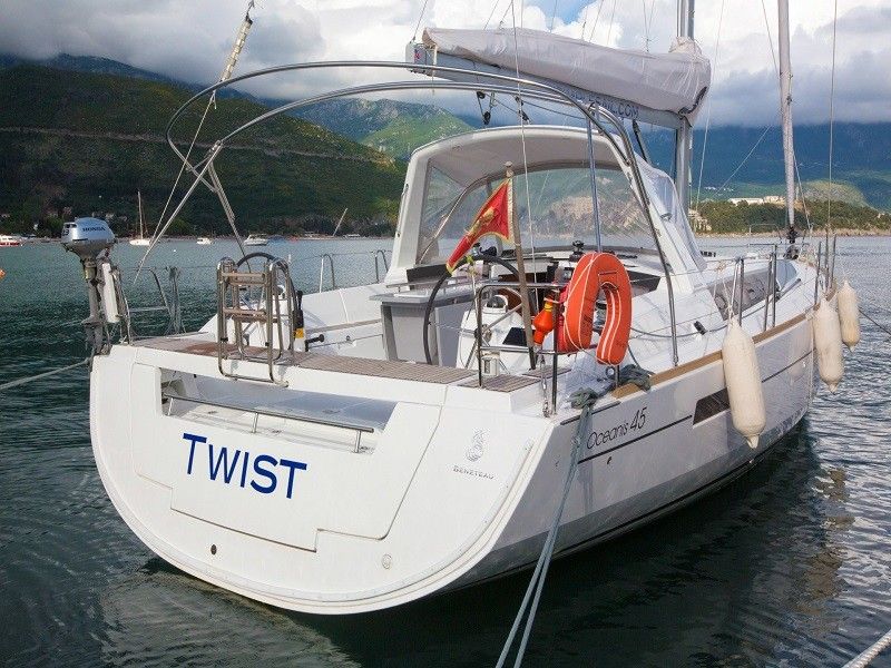 Beneteau Oceanis 45 | Twist