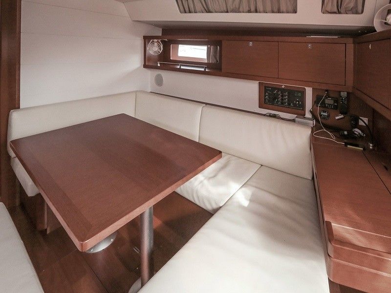 Beneteau Oceanis 45 | Twist