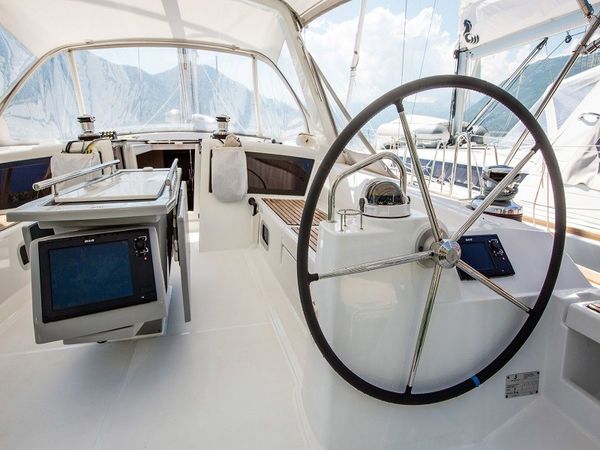 Beneteau Oceanis 48 | Blues