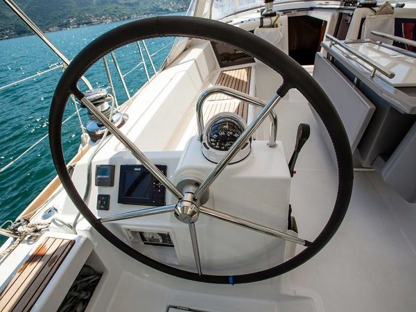 Beneteau Oceanis 48 | Blues