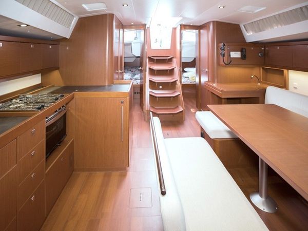 Beneteau Oceanis 48 | Blues
