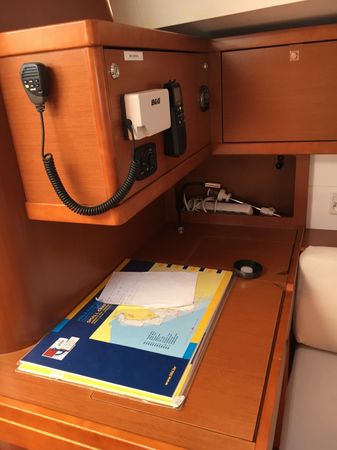 Beneteau Oceanis 48 | Luna Rossa