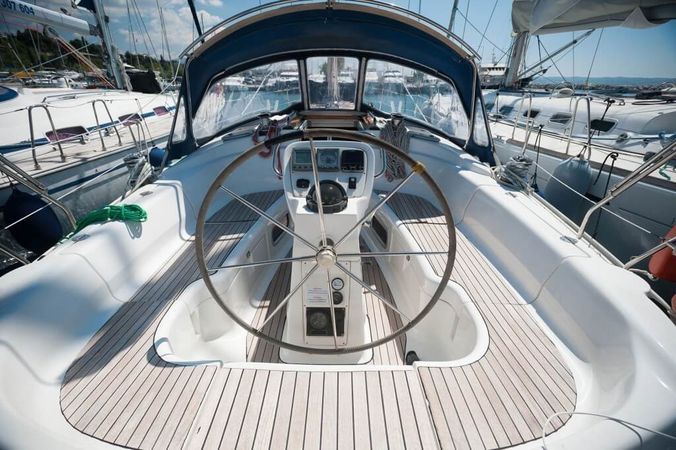 Bavaria 38 Cruiser | Meander