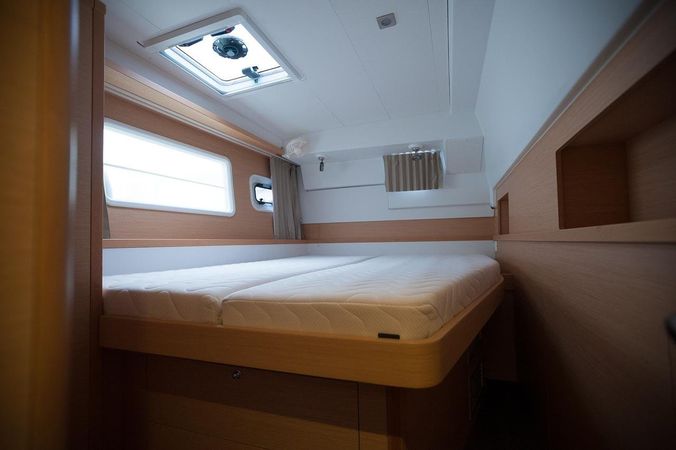 Lagoon 400 S2 | Lady Dom