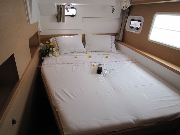 Lagoon 400 S2 | Emerald Seas