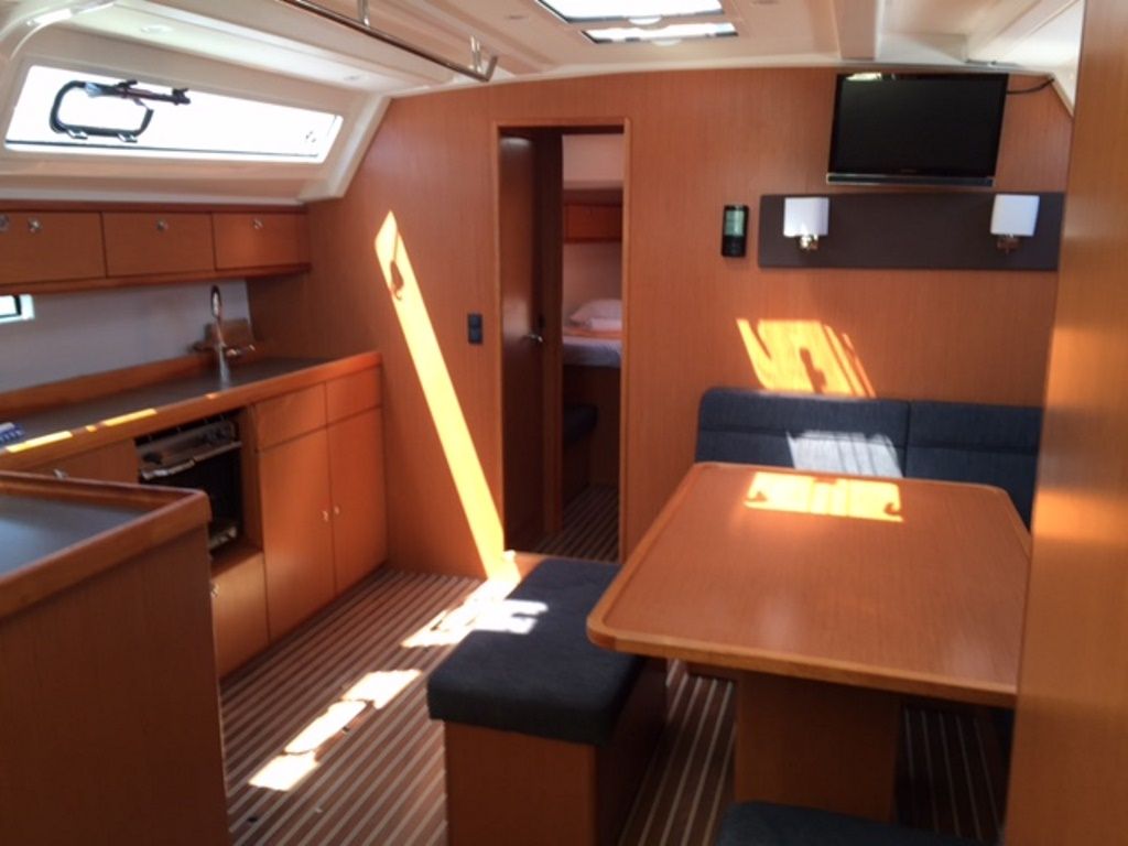 Bavaria Cruiser 46 | Prosecco