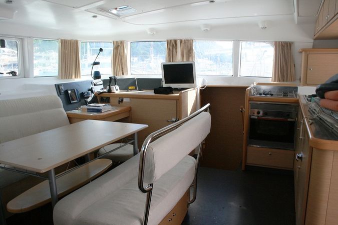 Lagoon 440 | Chardonnay