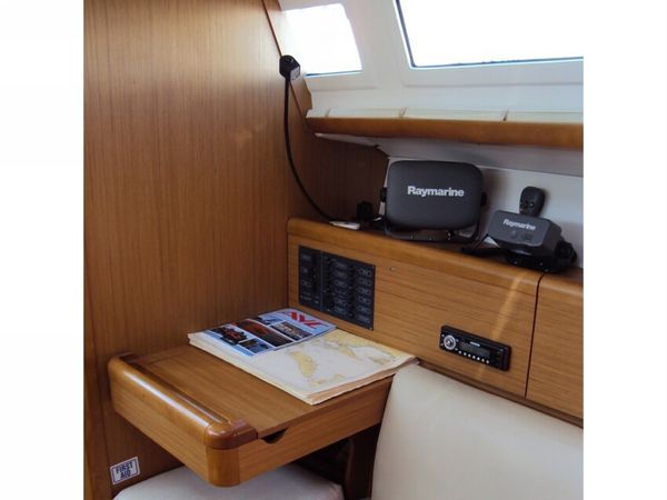 Jeanneau Sun Odyssey 30 | Espresso 2