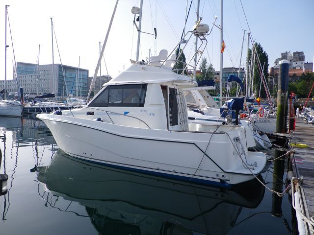Rodman 870 (2005)