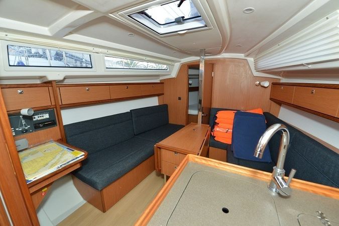 Bavaria Cruiser 33 | Ami