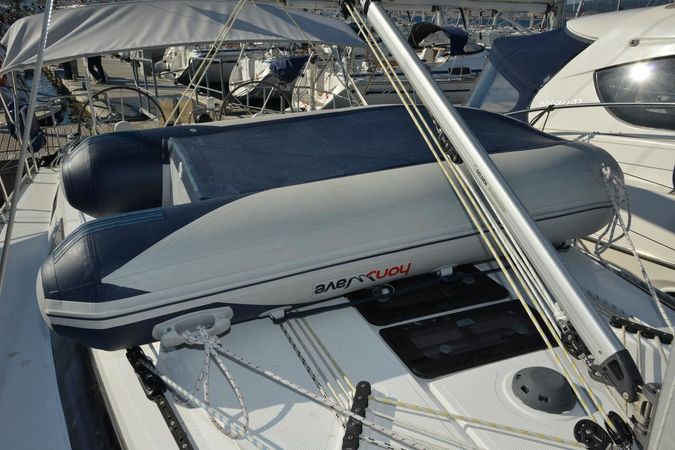 Bavaria Cruiser 37 | Eneja