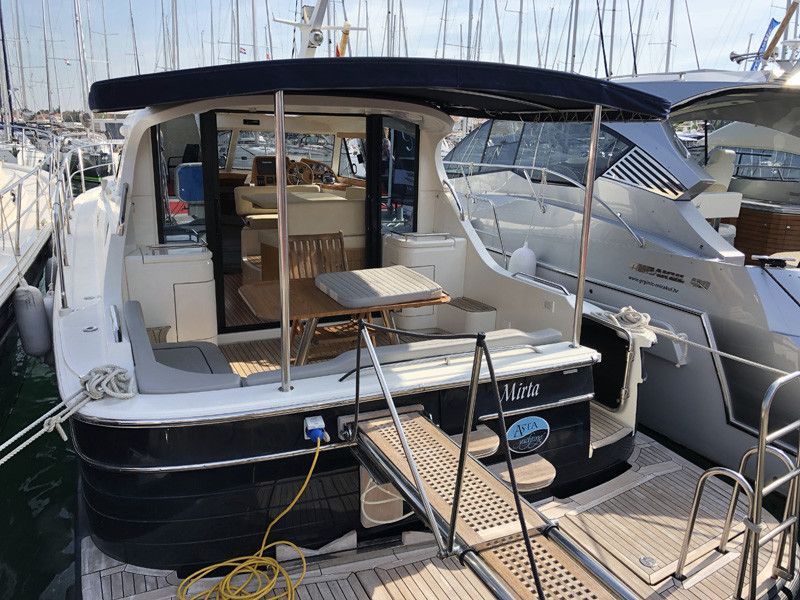SAS Vektor Adriana 36 | Mirta