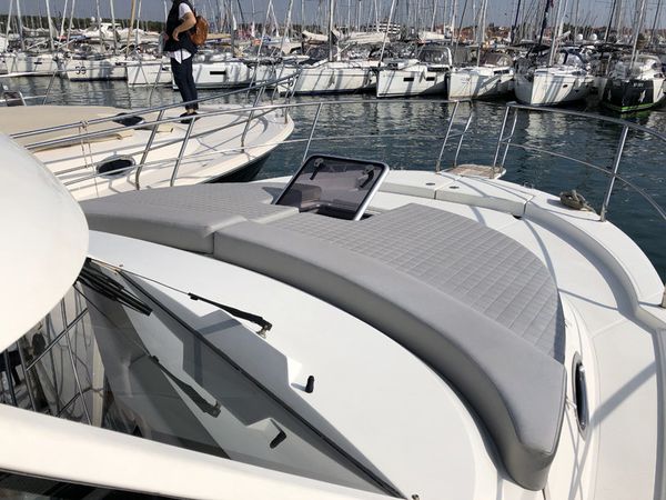 SAS Vektor Adriana 36 | Mirta