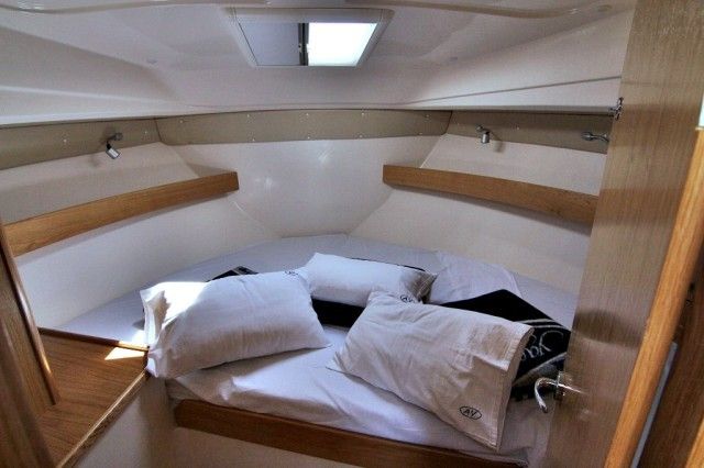 SAS Vektor Adriana 950 | Rava