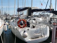 Jeanneau 33i (2010)