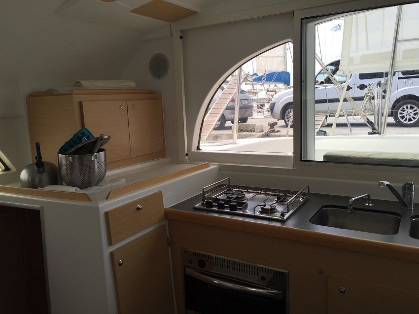 Lagoon 380 S2 | Eftychia 215