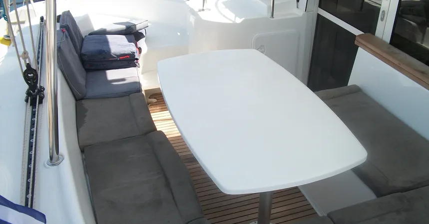 Lagoon 380 S2 | Eftychia 210