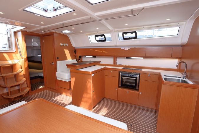 Bavaria Cruiser 51 | Mediterranea
