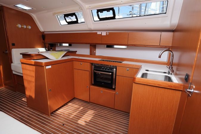 Bavaria Cruiser 51 | Mediterranea