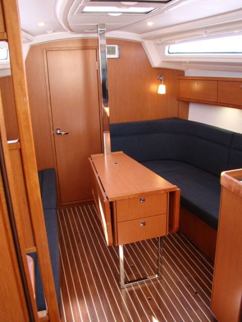 Bavaria Cruiser 33 | Nova