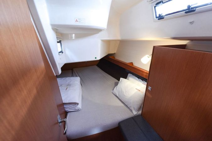 Bavaria Cruiser 37 | Luka