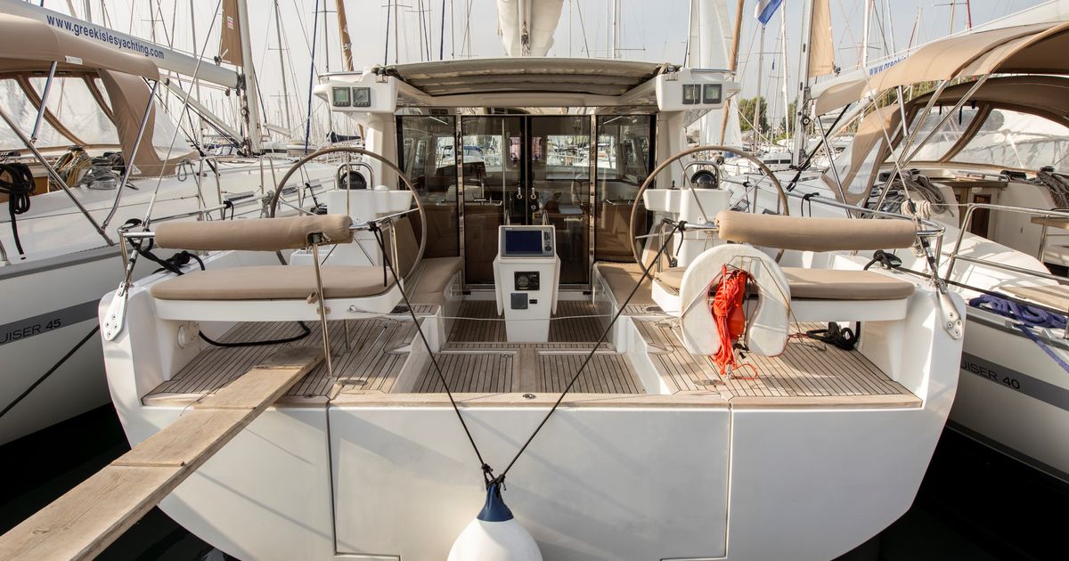 Armory throw away Of God Sailboat Moody DS 45 Smiling Day for rent - Greece | Boataround