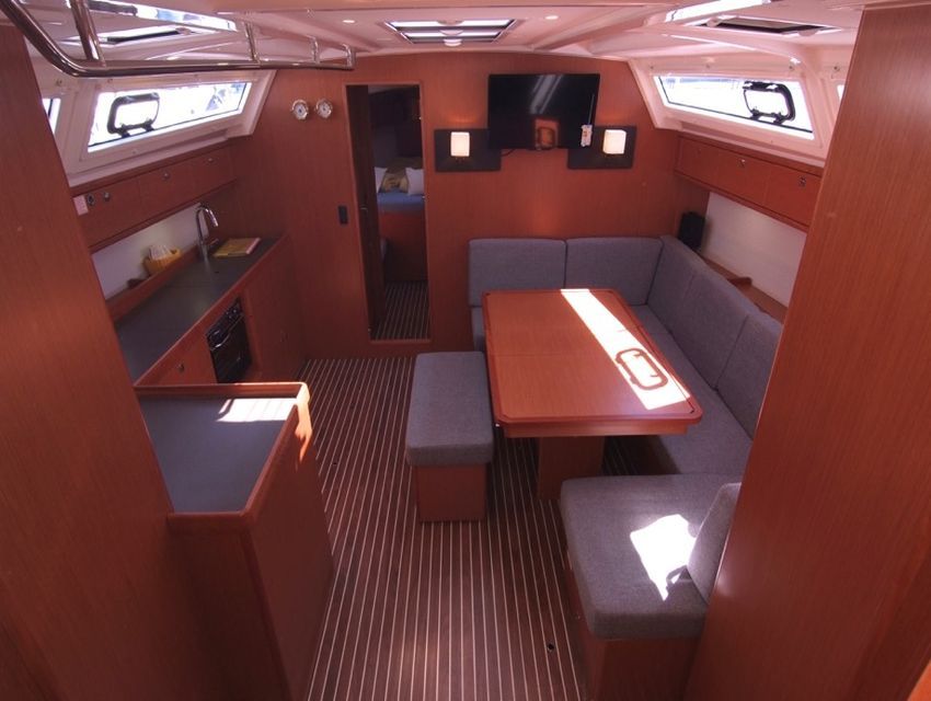 Bavaria Cruiser 46 | Garbin