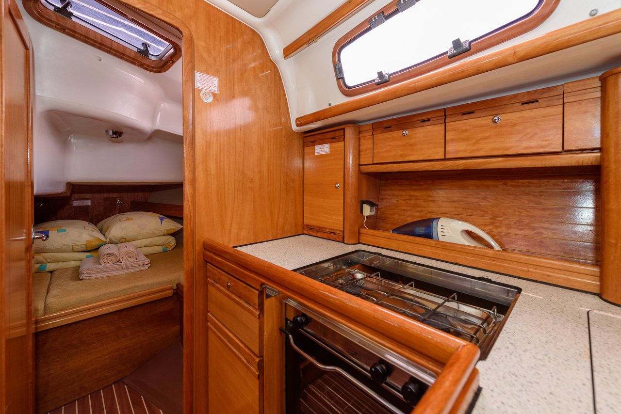 Bavaria Cruiser 37 | Katarina