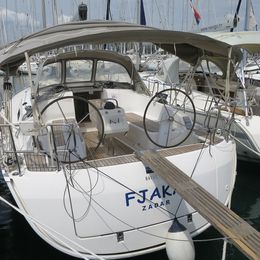 Bavaria Cruiser 37 | Fjaka