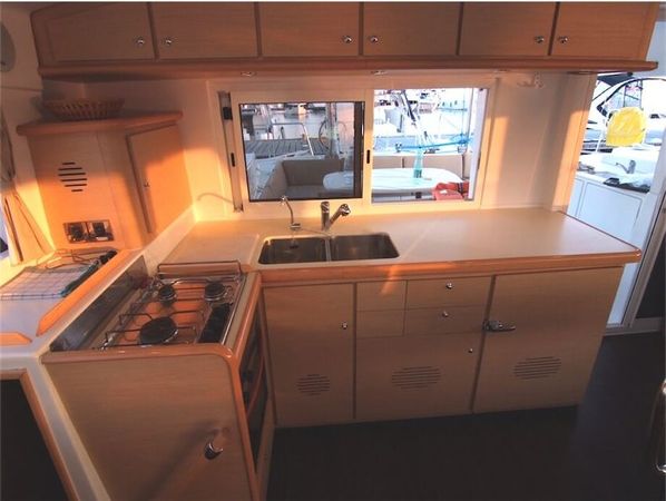 Lagoon 440 | Oceanus