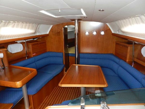Jeanneau Sun Odyssey 37 | Lina