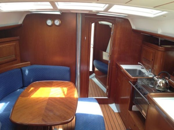 Beneteau Oceanis Clipper 393 | Hinitsa