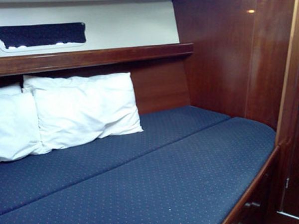 Beneteau Oceanis Clipper 393 | Hinitsa