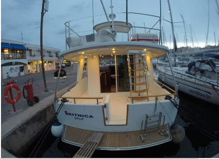 Beneteau Swift Trawler 42 | Skitnica