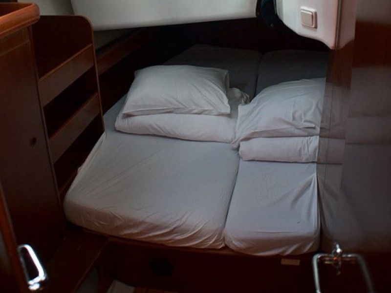 Beneteau Oceanis Clipper 423 | Brava