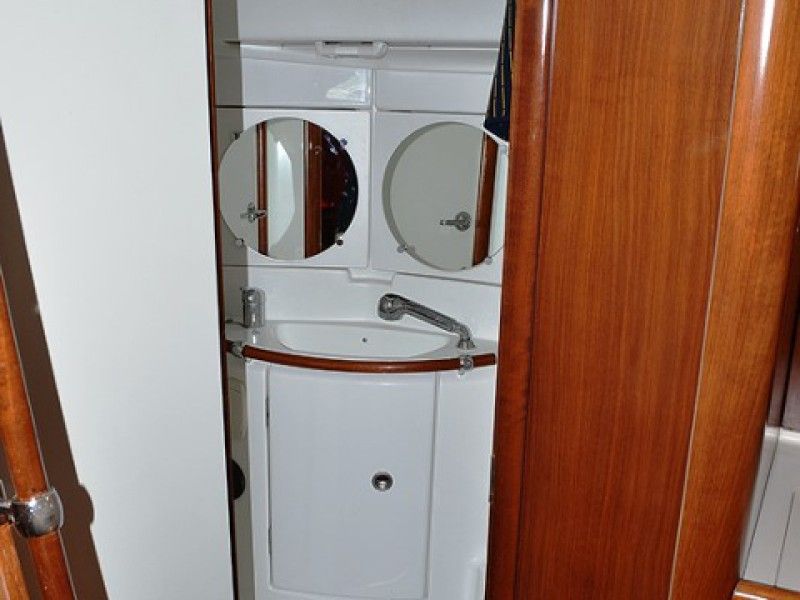 Beneteau Oceanis Clipper 423 | Brava