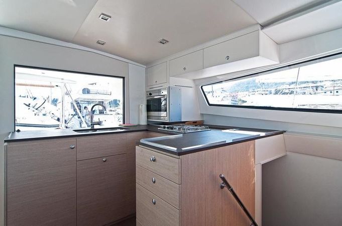 Bali 4.5 | Adria Chicha