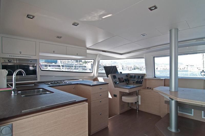 Bali 4.5 | Adria Chicha