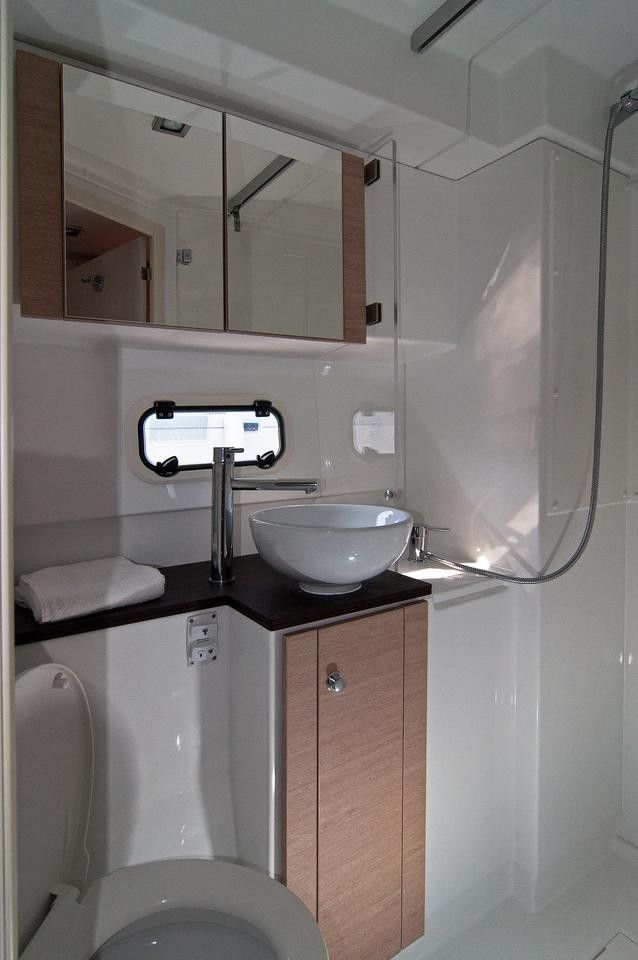 Bali 4.5 | Adria Chicha