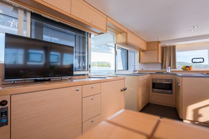 Lagoon 450 F | Alba Mouse