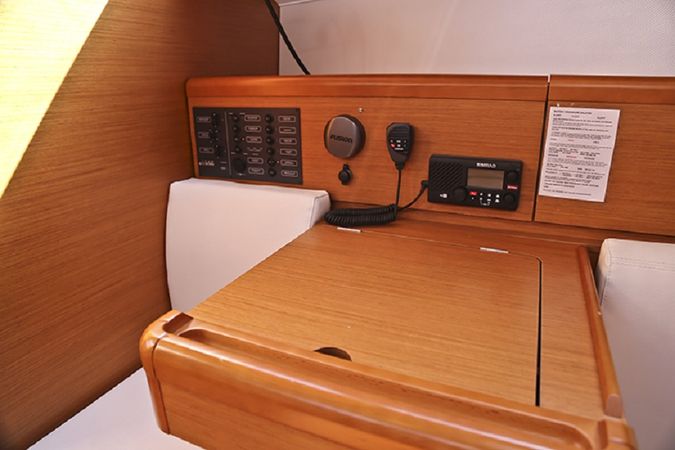 Jeanneau Sun Odyssey 33i | Galateia