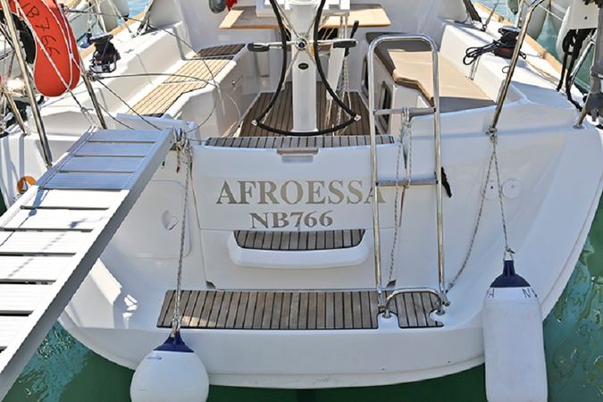 Jeanneau Sun Odyssey 33i | Afroessa