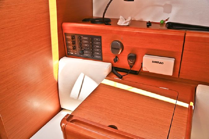 Jeanneau Sun Odyssey 33i | Afroessa