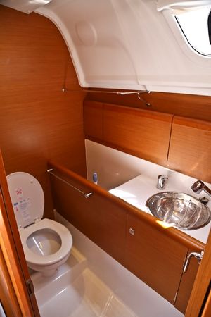 Jeanneau Sun Odyssey 33i | Afroessa