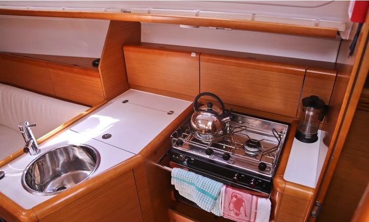 Jeanneau Sun Odyssey 33i | Afroessa