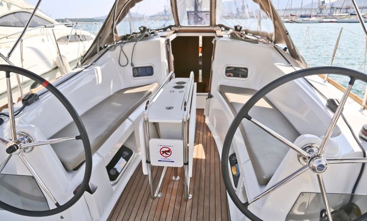 Jeanneau Sun Odyssey 349 | Ferousa