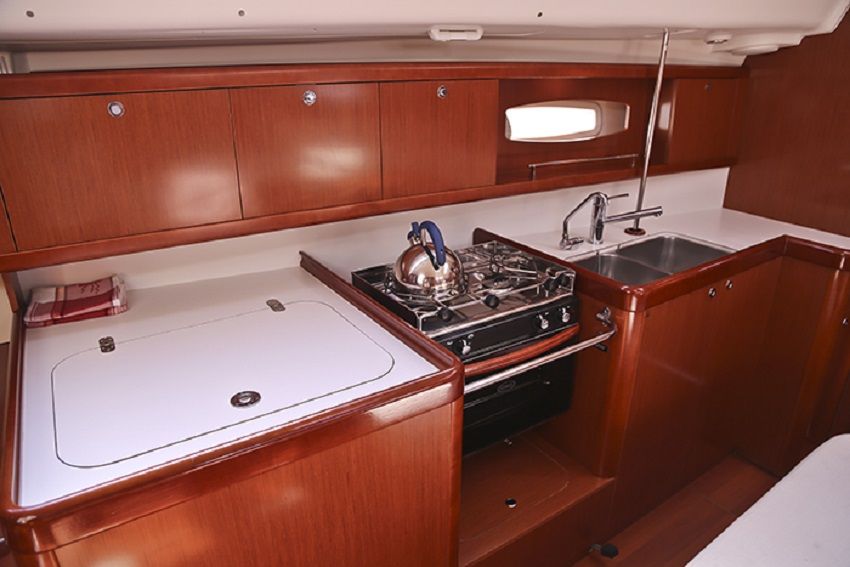 Beneteau Oceanis 40 | Thalassa