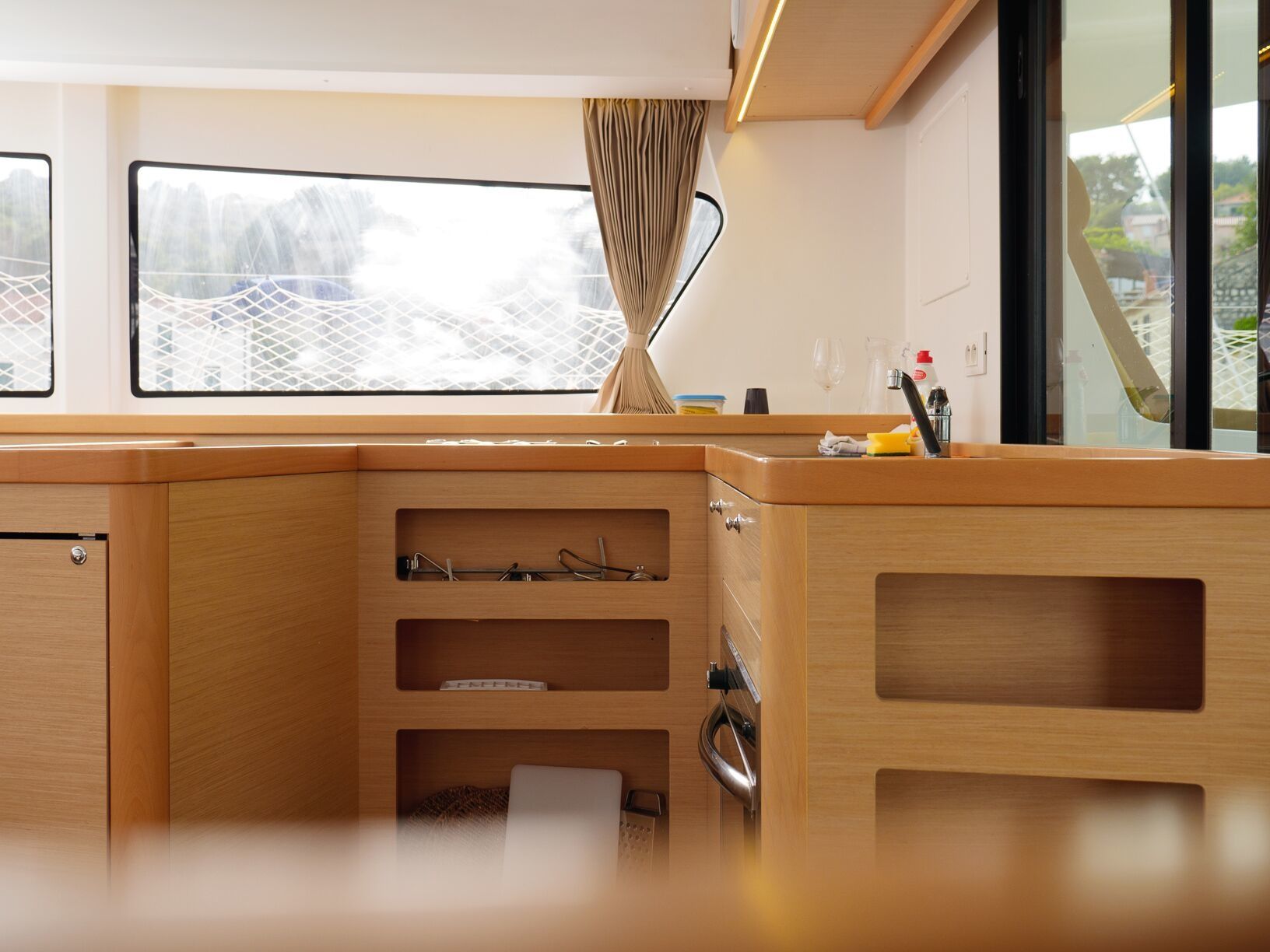 Lagoon 42 | Galapagos