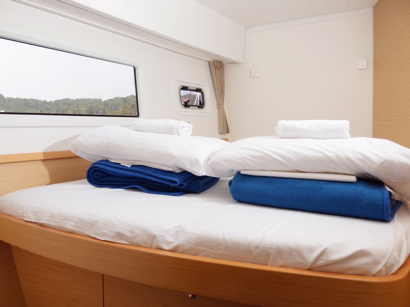 Lagoon 42 | Galapagos