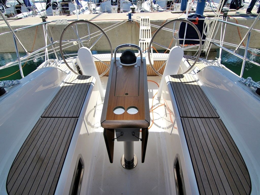 Bavaria Cruiser 34 | Vita